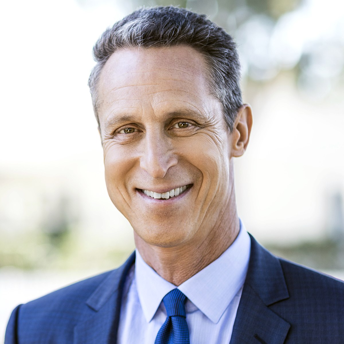 Dr. Mark Hyman supports functional medicine